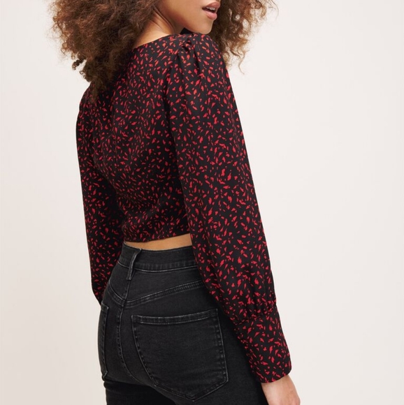 ❤️[3/$35] DYNAMITE Puff Sleeves Square Neck Blouse - Picture 4 of 9